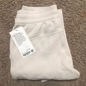 Lululemon Scuba High Rise Jogger, white opal, size 6